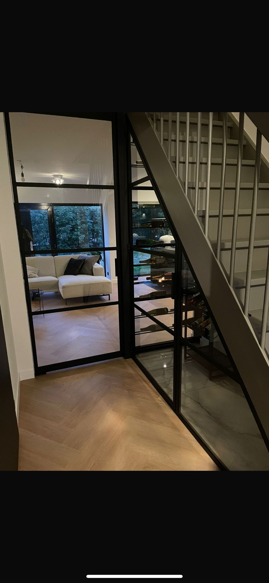 Stalen Wijnkast op Maat met taatsdeur - Utrecht 2024