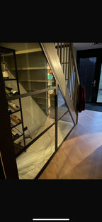 Stalen Wijnkast op Maat met taatsdeur - Utrecht 2024