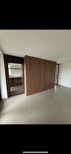 Stalen Schuifdeuren Verwerkt in Plafond en Keukenwand - Woerden 2025