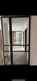 Stalen Schuifdeuren Verwerkt in Plafond en Keukenwand - Woerden 2025