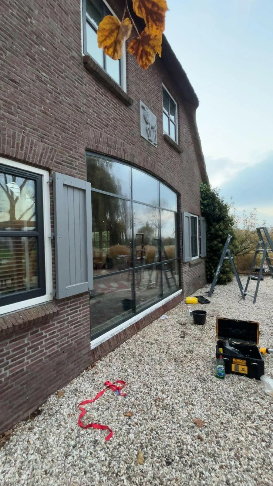 Buitenpui met toog vervangen in woonboerderij | Zegveld